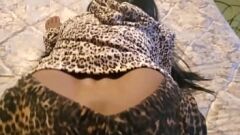Oynat Leopar Desenli Kıvrımlı PAWG, Sert Köpek Stiline Sahip!