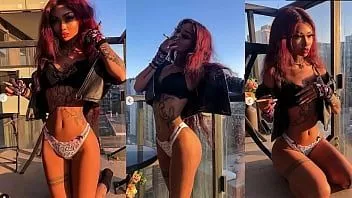 play Cea mai tare compilație de fete amatoare pe instagram și t'iktok
