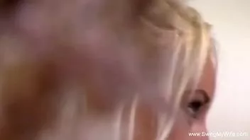 play Casados ​​se divertindo fodendo outra pessoa se apaixonando
