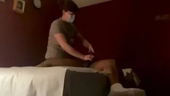 play بي بي سي يحصل تمسيد في الآسيوية صالون جزء 4