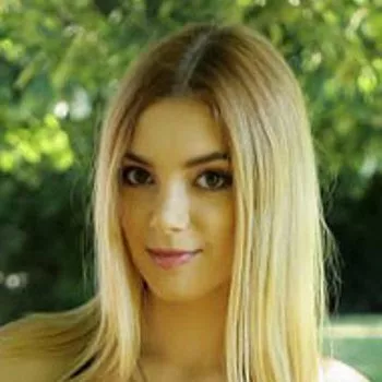 পর্নস্টার Paola Hard