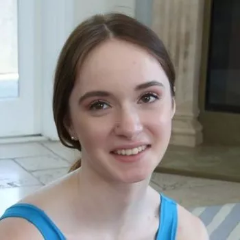 Pornoster Hazel Moore