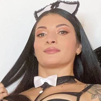 Pornoster Salome Gil
